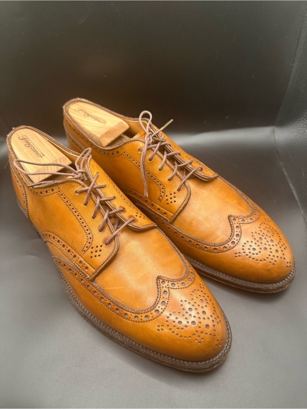 Alden Classic Tan Leather Wingtip Brogues UK11